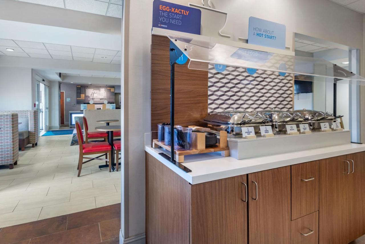 Holiday Inn Express Charlotte West - Gastonia By Ihg Екстериор снимка