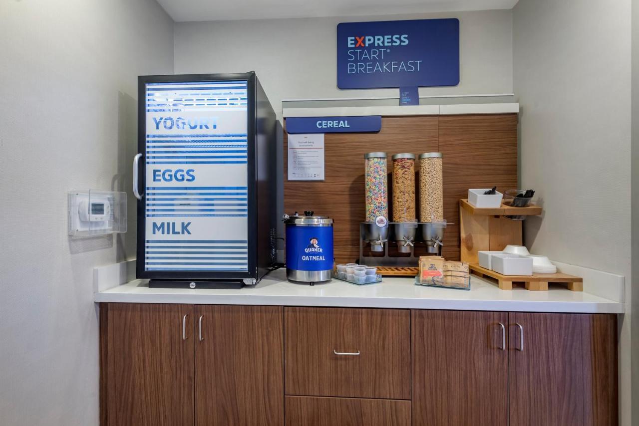 Holiday Inn Express Charlotte West - Gastonia By Ihg Екстериор снимка