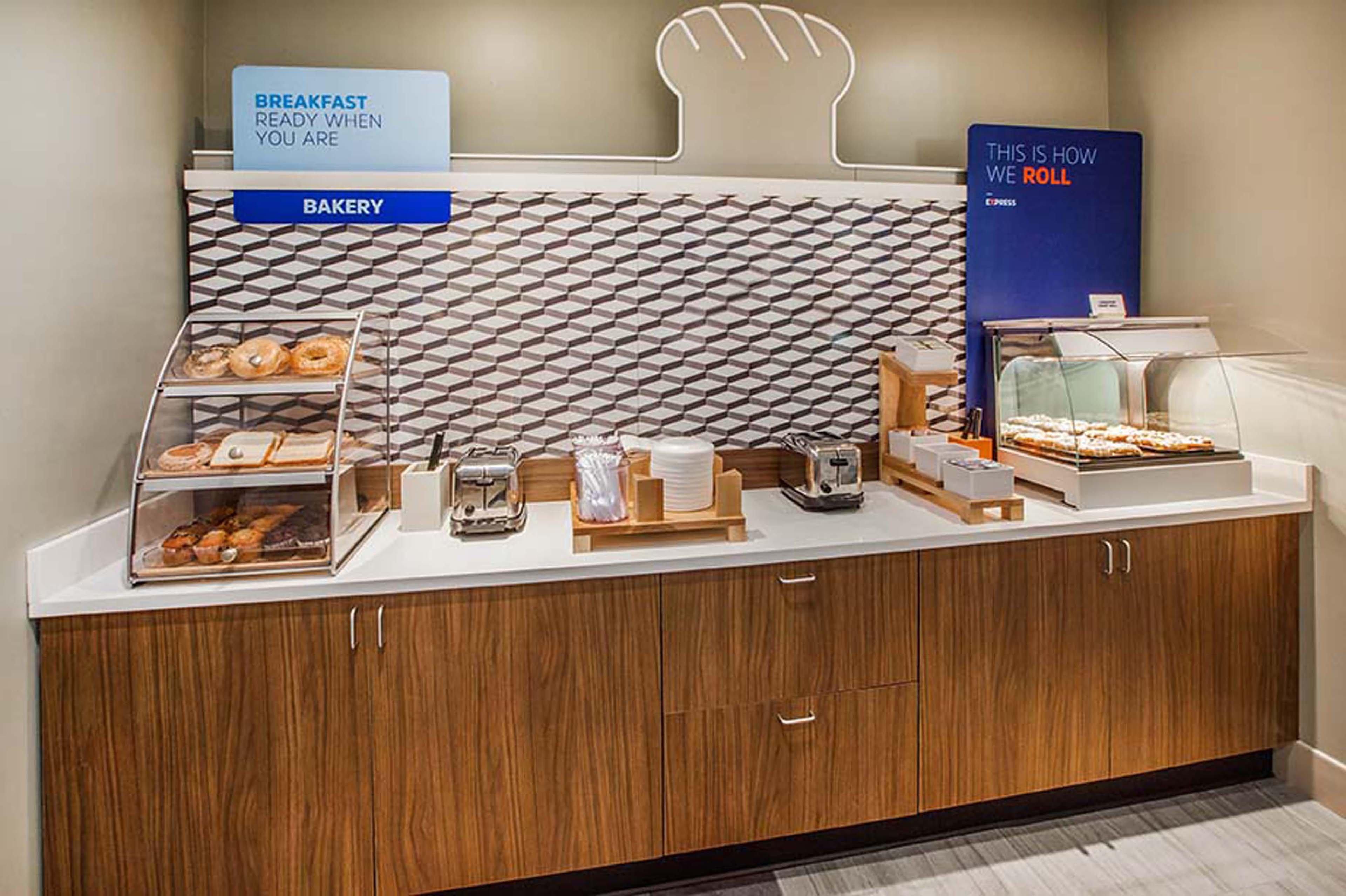 Holiday Inn Express Charlotte West - Gastonia By Ihg Екстериор снимка