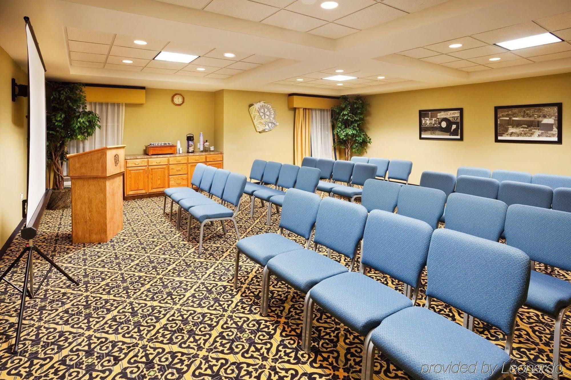 Holiday Inn Express Charlotte West - Gastonia By Ihg Съоръжения снимка